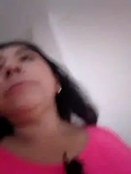 Luna_Sae webcam