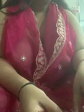 hottyshanaya webcam