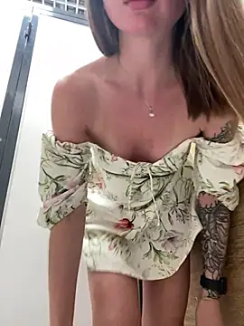 KrisMagnoly webcam