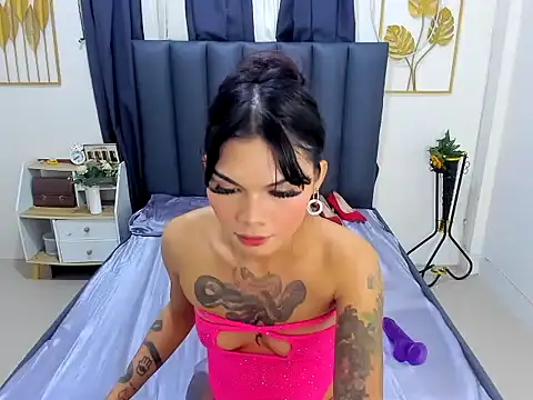 Sabrina_Bri24 webcam