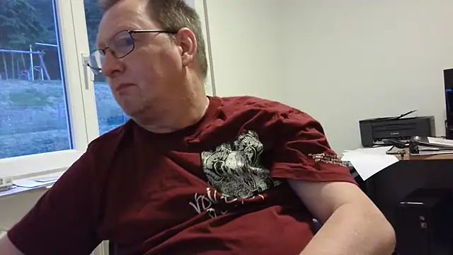 shymanhn webcam