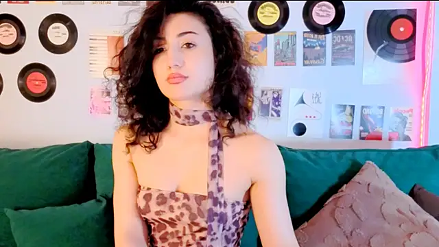 Maya_Rogerss webcam