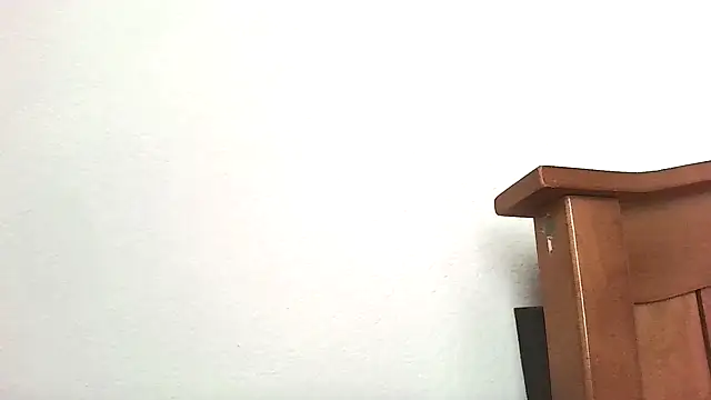 Yournaughty webcam