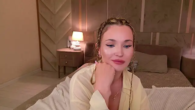 Lina_Sinerz webcam