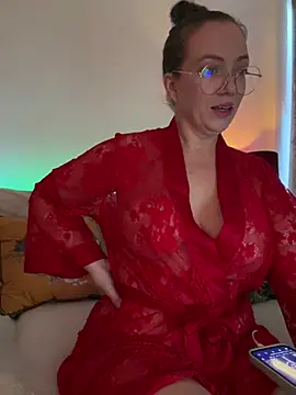 FemDom_RubyKnightXXO webcam