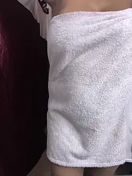 DarlingRuby live cam on StripChat