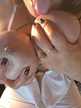 Paulette-squirt webcam