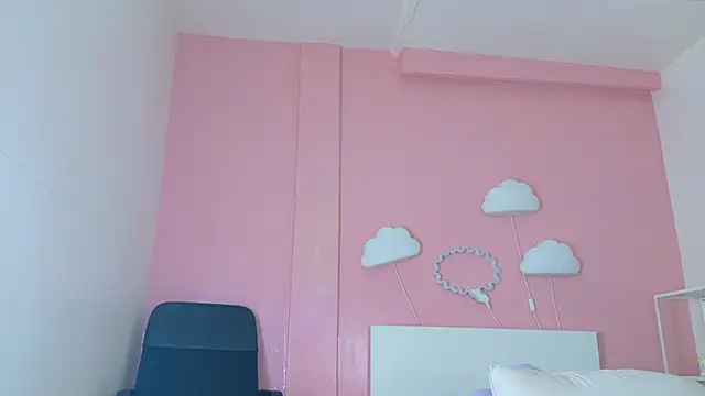 SeleneGibson__ webcam