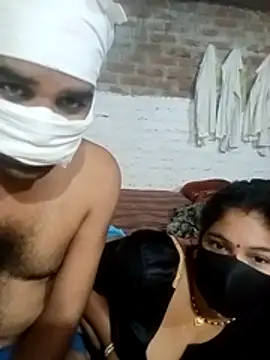 Indiansexycouple1