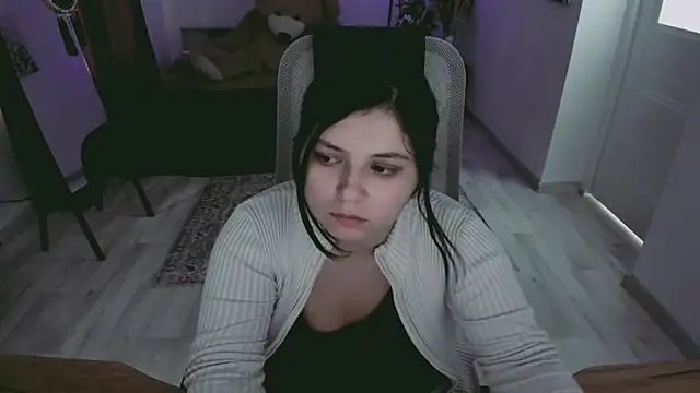 DiaAngell webcam