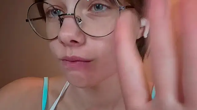 ExitedTroth webcam