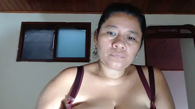 adrixxx38 webcam