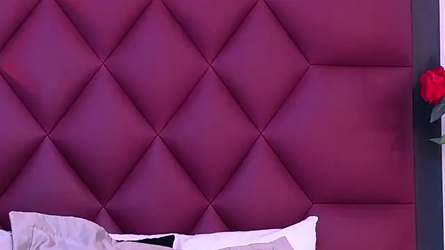 AmberMunroe live cam on StripChat