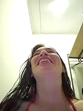 loveuu-bae live cam on StripChat
