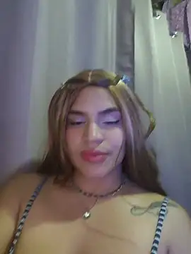 SexyFriends_ live cam on StripChat