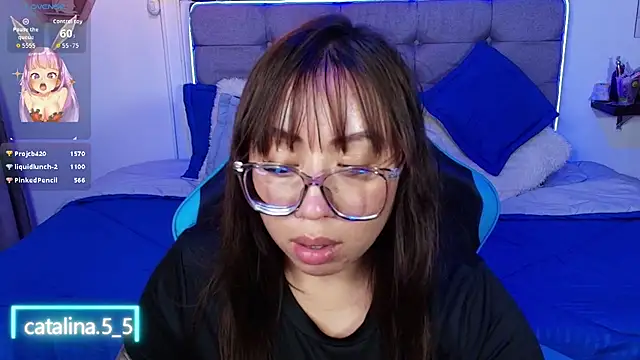 Kata_Bigboobs live cam on StripChat