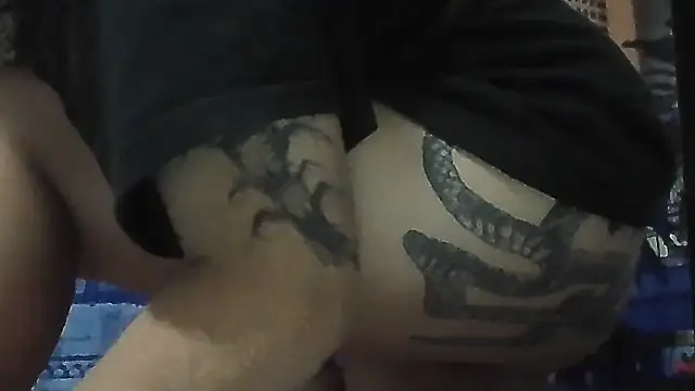 creepyh0e_ live cam on StripChat