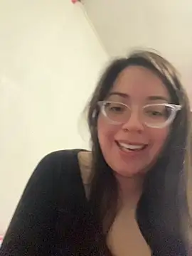 indiegirl666 live cam on StripChat