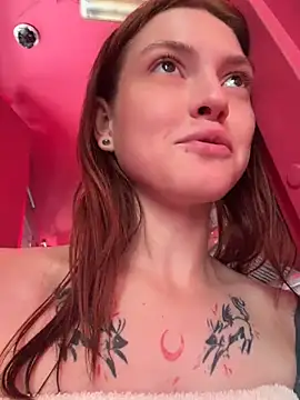 Rinamay_ live cam on StripChat