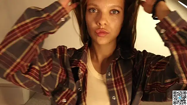Kelly_Clarks live cam on StripChat