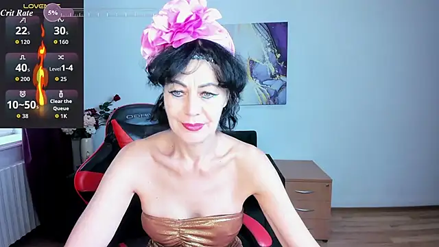 Silvia_Wallec live cam on StripChat