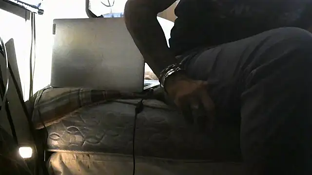 crassanova live cam on StripChat