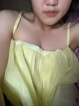 Sew-wet live cam on StripChat