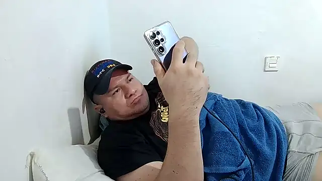 fuckynations live cam on StripChat