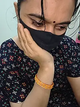 spasyQueen69 live cam on StripChat