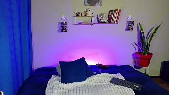 falconandrew live cam on StripChat