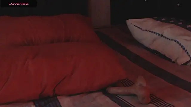 SashaBrianna99 live cam on StripChat