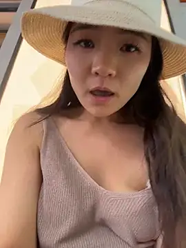 xiaoxiaocheng678 live cam on StripChat