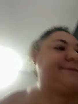 MikyVesela live cam on StripChat