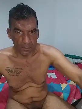 Daddy1972 live cam on StripChat