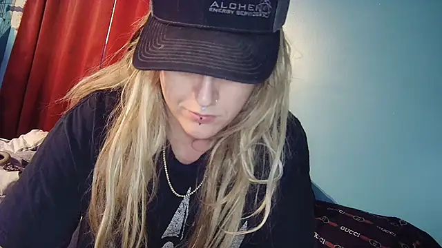 cutiekayls live cam on StripChat