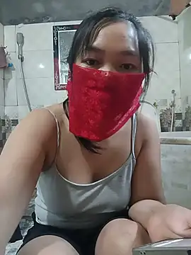 Hiha-nn live cam on StripChat