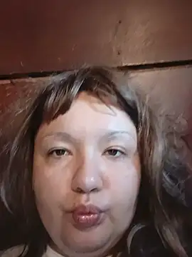 Tina_Mirabella live cam on StripChat