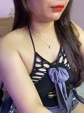 Meow_sexygirl live cam on StripChat