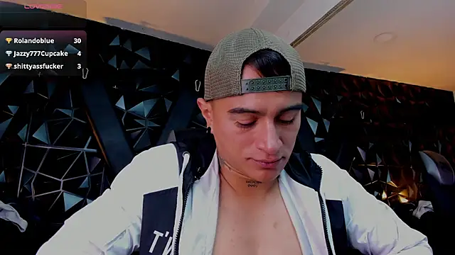 LiamDeeps webcam