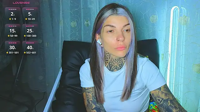 tattooedBabyy webcam