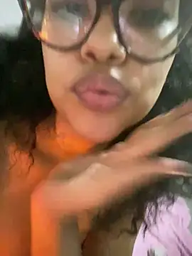 Kittybrown18 webcam