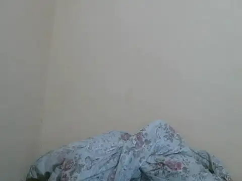 freaky-pussy2 live cam on StripChat
