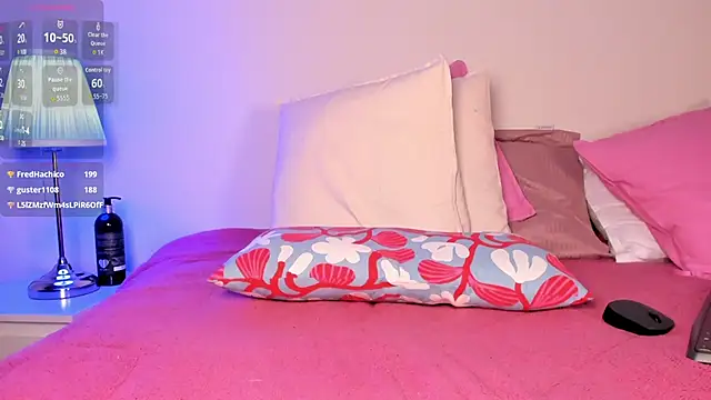 cuttie_blondie