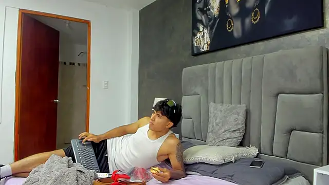 Ruslan_marcel webcam