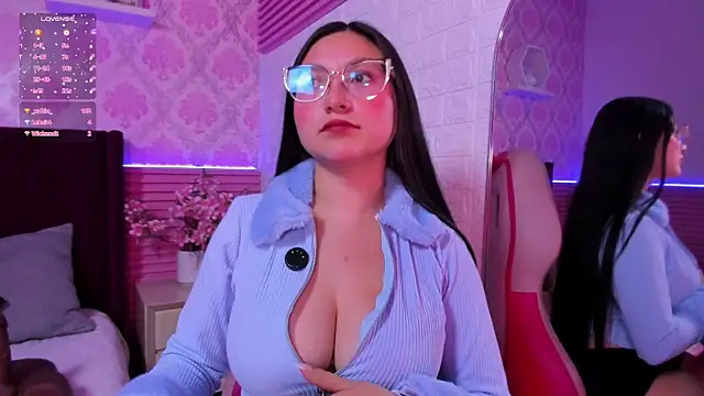 Lucy_Neil_ webcam