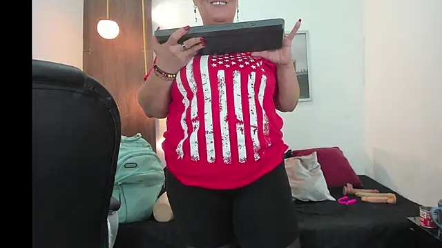 Cheryl_JONES webcam