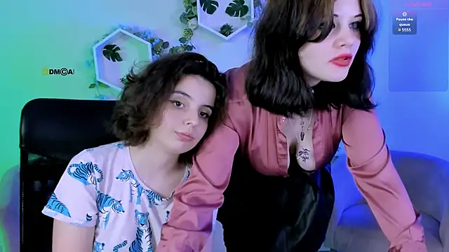 mia_mooon_ webcam
