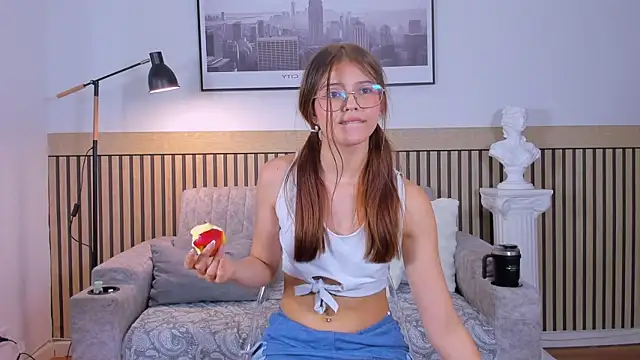 _MaddisonFox_ webcam