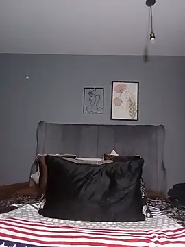 RealMsPEARLsEXY69 webcam