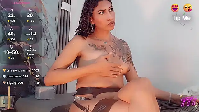 khiara_moretti webcam